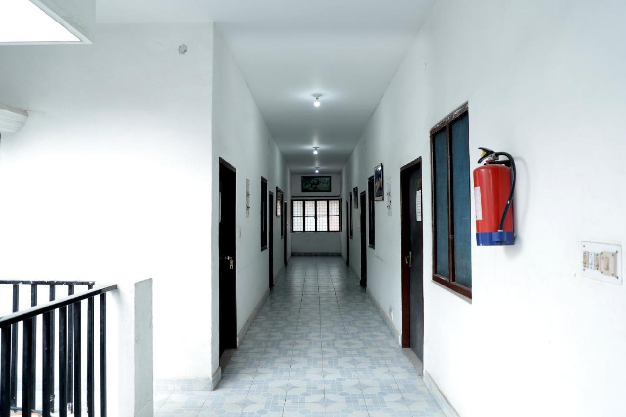 Hotel Magnet House Dehradun Eksteriør billede